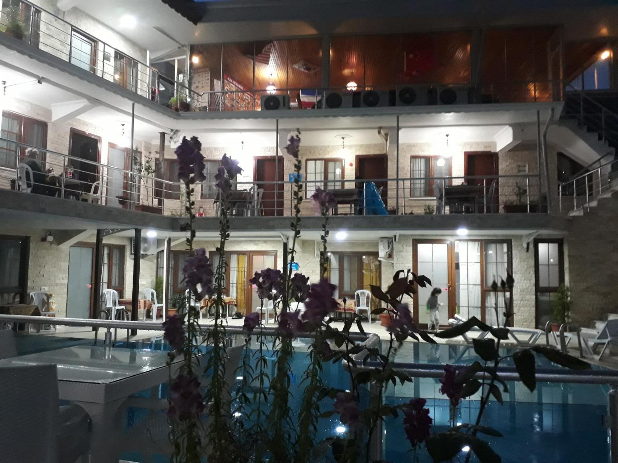Alida Hotel 3*